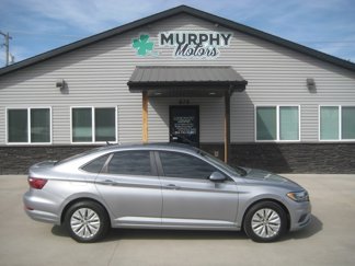 Used 2020 Volkswagen Jetta S image 1