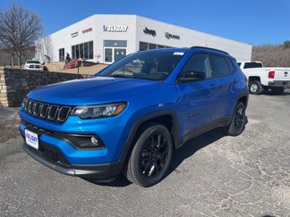 New 2025 Jeep Compass Latitude w/ Altitude Special Edition image 1
