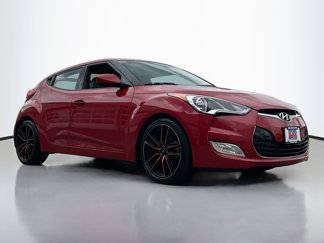 Used 2013 Hyundai Veloster w/ Style Pkg image 1