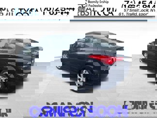 Used 2013 Hyundai Elantra Limited image 1