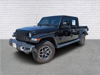 Used 2023 Jeep Gladiator Sport image 1