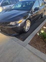 Used 2020 Toyota Camry LE image 1