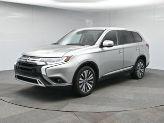 Used 2020 Mitsubishi Outlander SEL image 1
