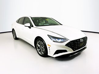 Used 2022 Hyundai Sonata SEL image 1