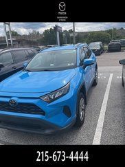 Used 2019 Toyota RAV4 LE image 1