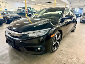 Used 2018 Honda Civic Touring image 1