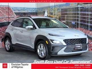 Used 2023 Hyundai Kona SEL image 1