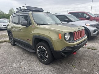 Used 2015 Jeep Renegade Trailhawk w/ Popular Equipment Group image 1