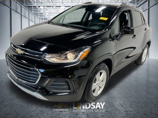 Used 2021 Chevrolet Trax LT w/ Premium Seat Package image 1