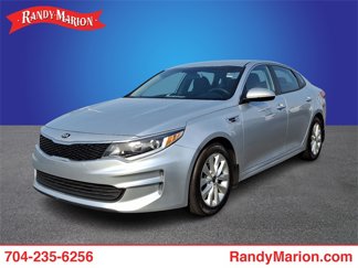 Used 2018 Kia Optima LX w/ 17" Alloy Wheels Package image 1