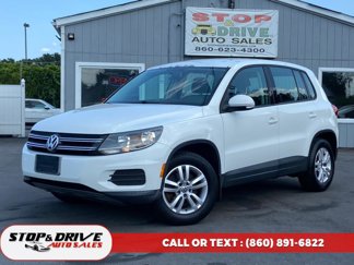 Used 2012 Volkswagen Tiguan S image 1