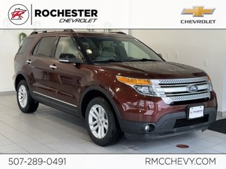 Used 2015 Ford Explorer XLT w/ Equipment Group 201B image 1