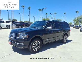 Used 2017 Lincoln Navigator L Select image 1