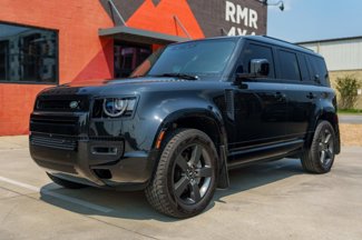 Used 2023 Land Rover Defender 110 X-Dynamic SE image 1