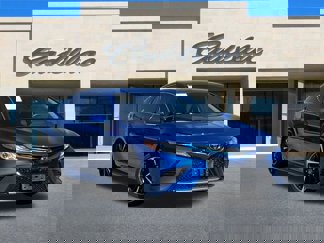 Used 2019 Toyota Camry XSE image 1