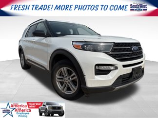 Used 2021 Ford Explorer XLT w/ Equipment Group 202A image 1