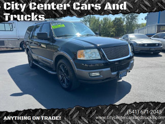 Used 2004 Ford Expedition XLT image 1