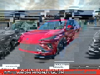 New 2025 Buick Envision Preferred image 1