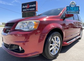 Used 2011 Dodge Grand Caravan R/T image 1