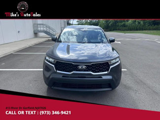 Used 2021 Kia Sorento LX image 1