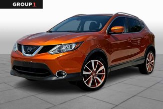 Used 2017 Nissan Rogue Sport SL w/ SL Premium Package image 1