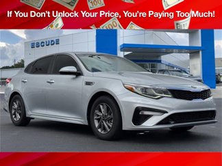 Used 2020 Kia Optima LX image 1