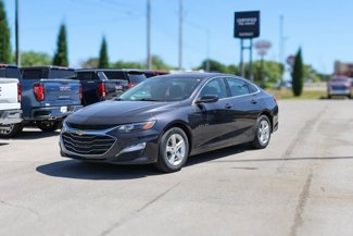 Used 2023 Chevrolet Malibu LT image 1
