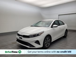 Used 2023 Kia Forte LXS image 1