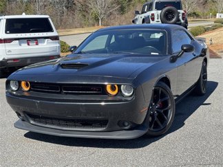 Used 2019 Dodge Challenger R/T w/ Driver Convenience Group image 1
