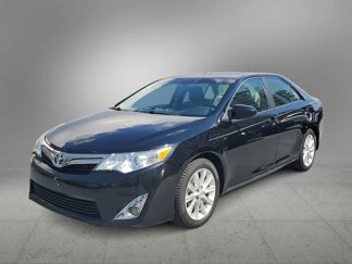 Used 2014 Toyota Camry XLE image 1
