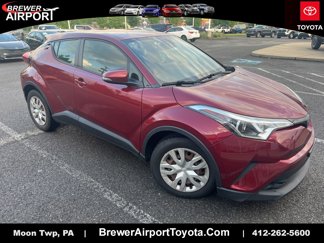 Used 2019 Toyota C-HR LE image 1