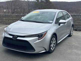 Used 2020 Toyota Corolla LE image 1