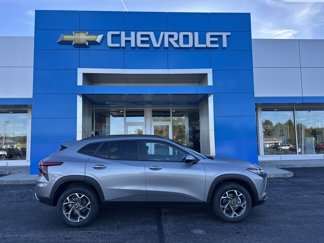 New 2025 Chevrolet Trax LT w/ Driver Confidence Package image 1