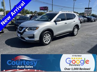Used 2019 Nissan Rogue SV image 1