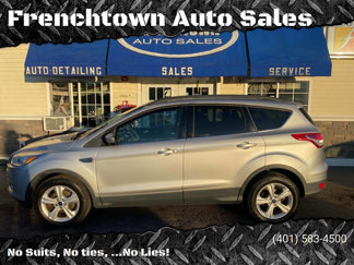 Used 2016 Ford Escape SE w/ Equipment Group 201A image 1
