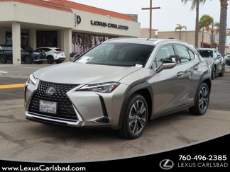 Used 2019 Lexus UX 250h image 1
