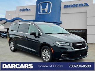 Used 2022 Chrysler Pacifica Touring-L image 1