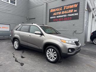 Used 2011 Kia Sorento LX w/ Convenience Pkg image 1
