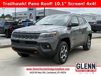 Used 2022 Jeep Compass Trailhawk w/ Trailhawk Elite Group image 1