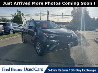 Used 2017 Toyota RAV4 XLE image 1
