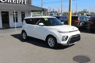 Used 2021 Kia Soul S image 1