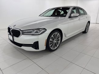 Certified 2022 BMW 530i xDrive w/ Premium Package image 1