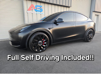 Used 2023 Tesla Model Y Performance image 1