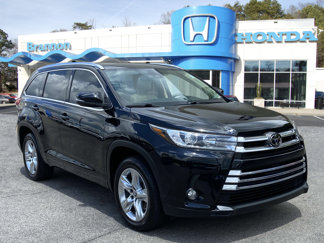 Used 2017 Toyota Highlander FWD V6 image 1