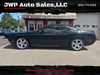 Used 2013 Dodge Challenger R/T image 1