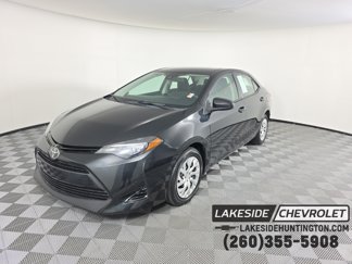 Used 2018 Toyota Corolla LE image 1