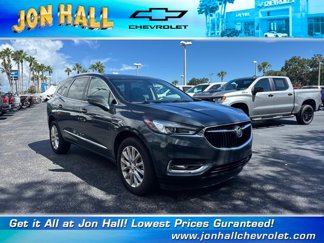 Used 2020 Buick Enclave Essence image 1