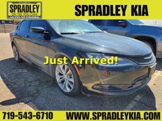 Used 2015 Chrysler 200 S w/ Comfort Group image 1