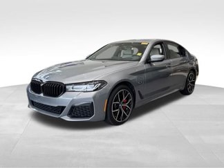 Certified 2023 BMW 530e xDrive w/ Premium Package image 1