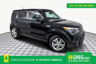 Used 2016 Kia Soul + image 1